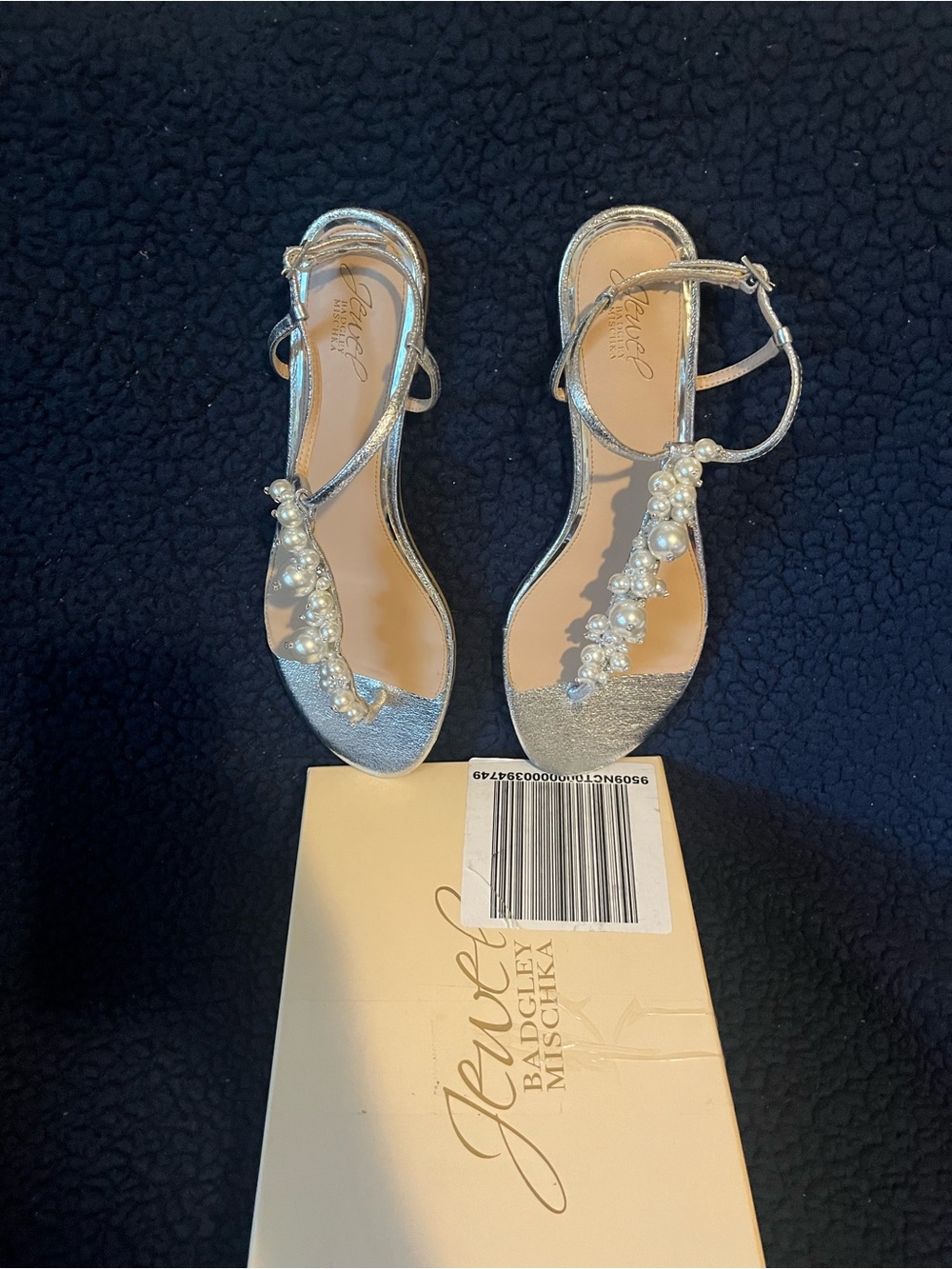 Badgley Mischka Silver Pearl-Embellished T-Strap Sandals